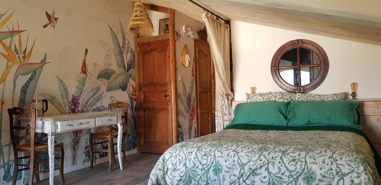 Bed and Breakfast La Boheme Charols Exterior foto