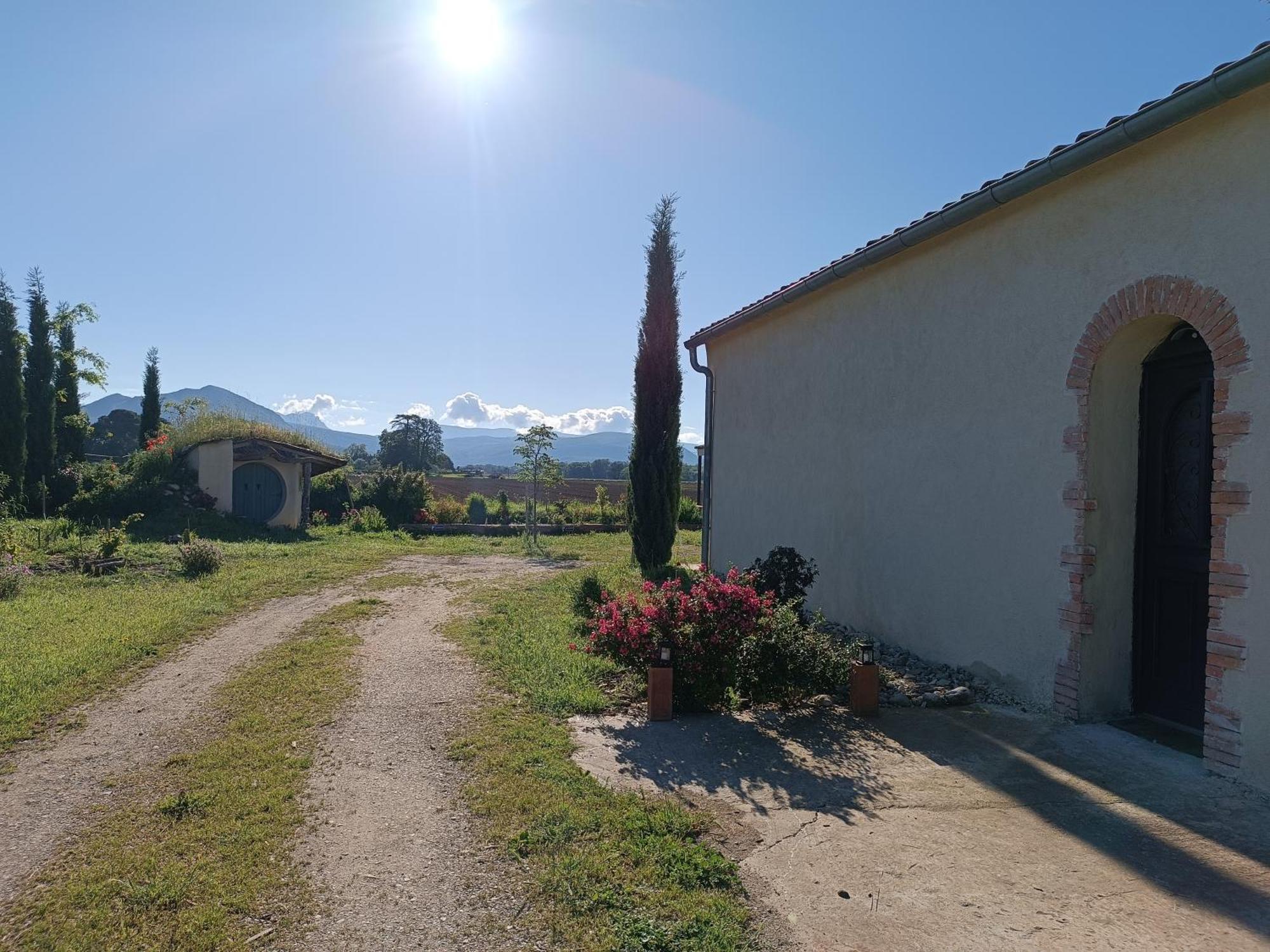 Bed and Breakfast La Boheme Charols Exterior foto